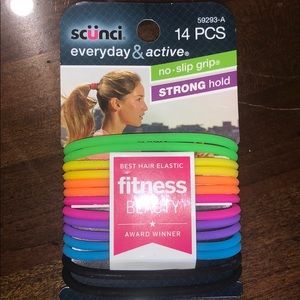 {$5 in bundle} BRAND NEW Rubber Hair Elastics